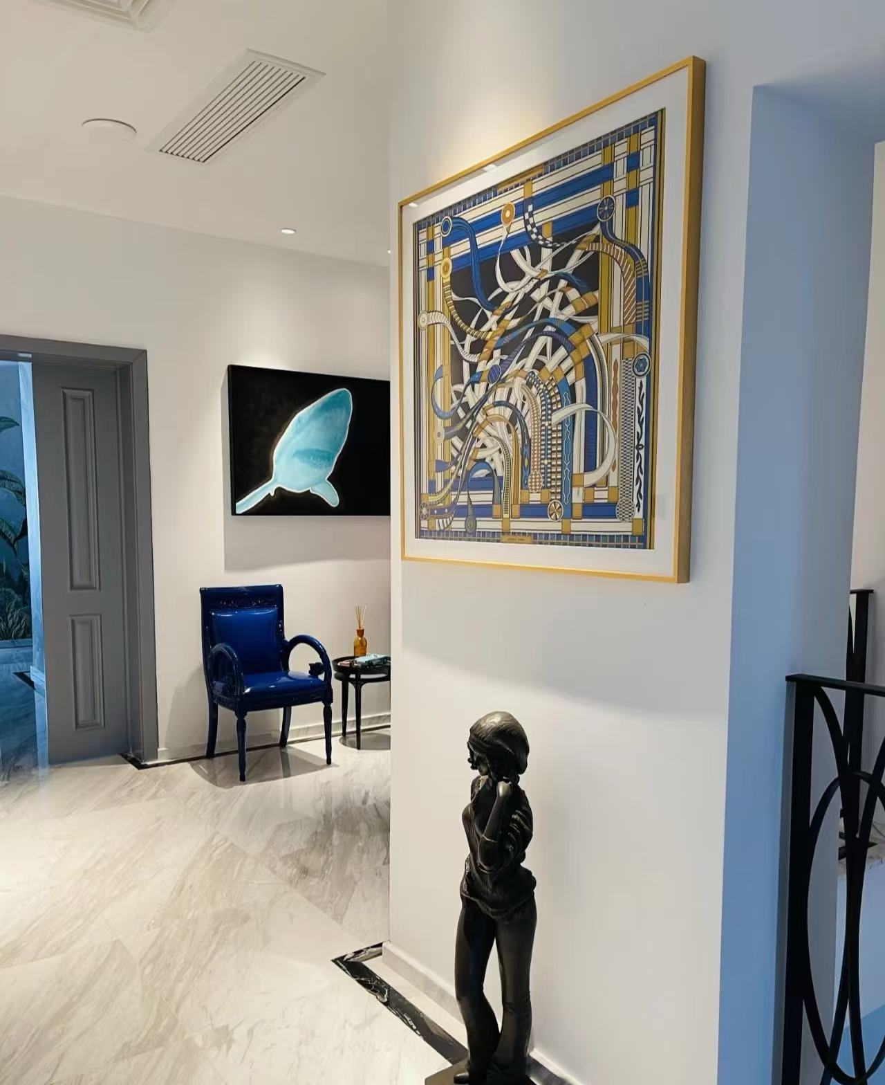 Brushed Gold Aluminum Frame